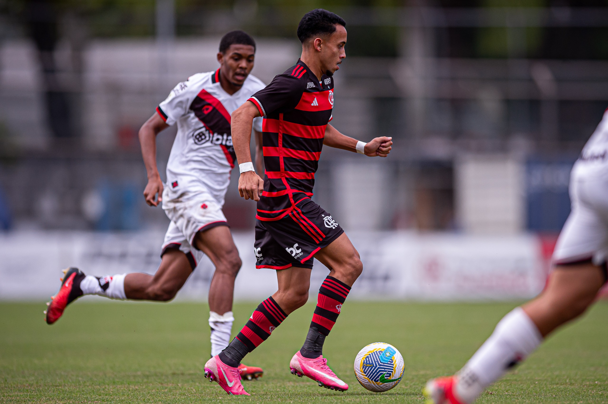 Clube da Série A quer meia-atacante do Flamengo 1 download 3