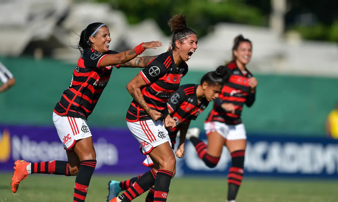 Flamengo vence o Fluminense no Brasilerão Feminino 1 meninas da gavea3