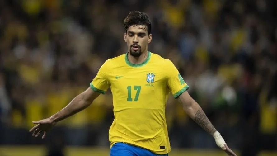 Jogadores do Flamengo serão titulares na estreia da Seleção Brasileira na Copa do Mundo 1 lucas paqueta selecao e1709313745375
