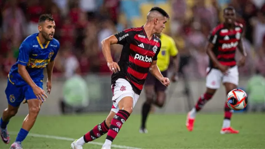 URGENTE | Alcaraz fora do Flamengo: Meia fecha com o Everton