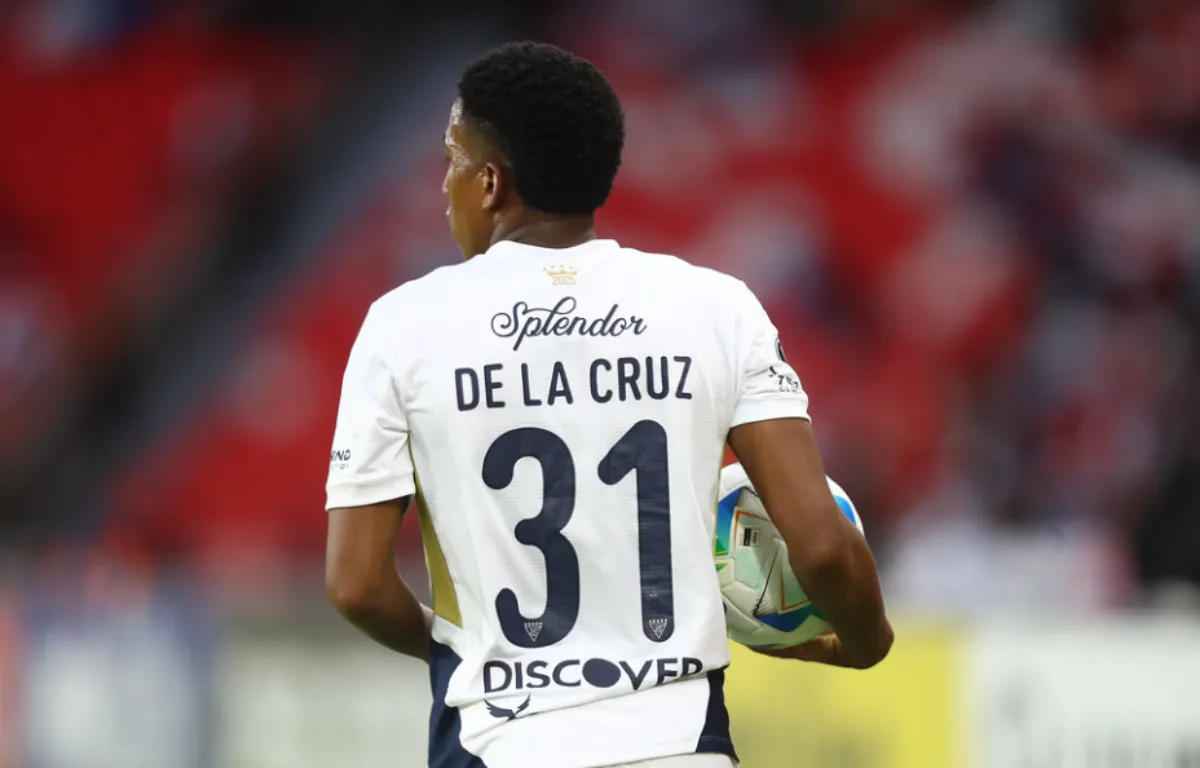 Zagueiro da LDU projeta jogo contra o Flamengo 1 De La cruz da LDU