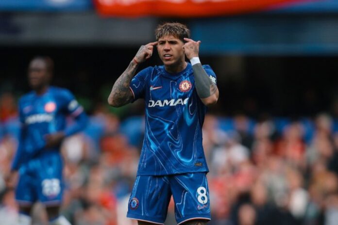 Enzo Fernández, meia do Chelsea