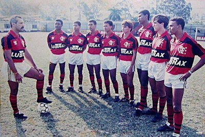 Quando Pelé "ajudou" o Mengão: Confira como foi o primeiro jogo entre Flamengo e Espérance da Tunísia 1 Quando Pelé "ajudou" o Mengão: Confira como foi o primeiro jogo entre Flamengo e Espérance da Tunísia