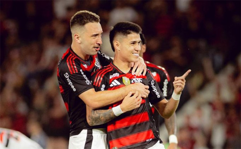 Luiz Araujo Leo Ortiz Gol Flamengo 2 0 Sao Paulo 120725