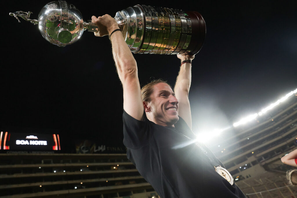 Filipe Luis e a Taca 2