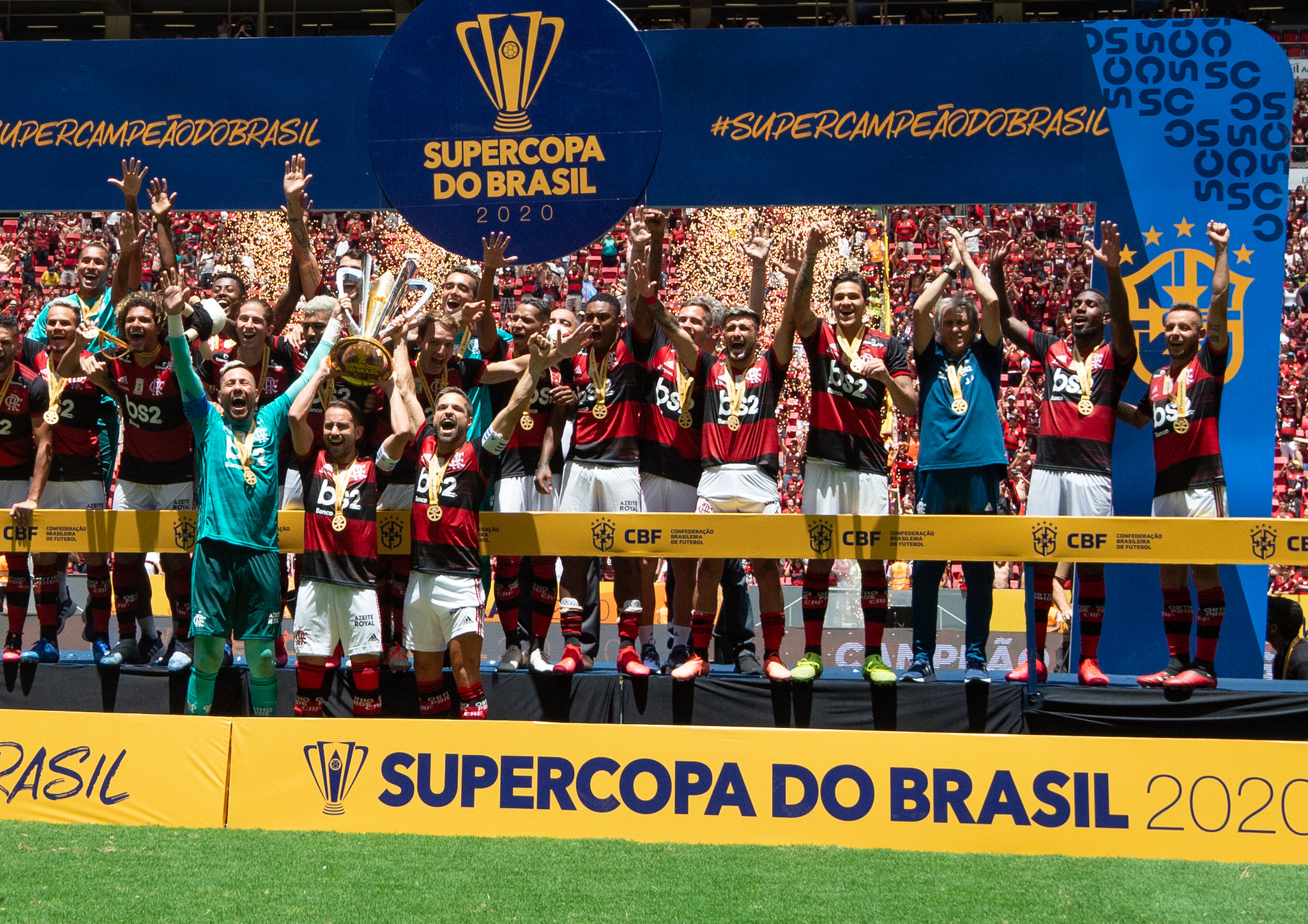 49543118328 bff75f9e69 k